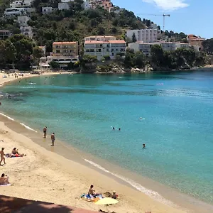  Appartement Pere Rahola - En La Playa De Canyelles Con Vistas Esplendidas - Terraza - Wifi